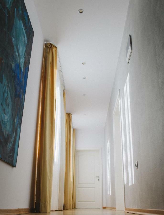 Aparthotel Panoramis Residence Oradea Exteriör bild
